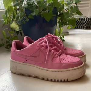 Nike Pink Women's Athletic Shoes
